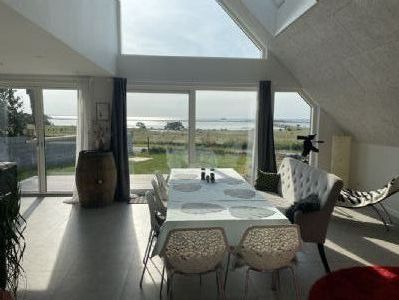 Fantastic 250 m2 newly renovated luxury cottage with 180 degree sea views